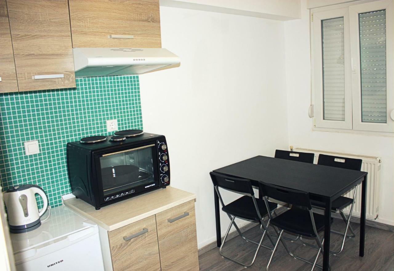 Nei Epivates Rental Rooms 50M From The Beach Néoi Epivátai Dış mekan fotoğraf